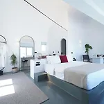 Santonero Hotel Akrotírion