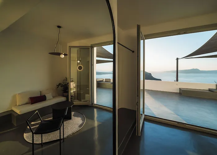 Santonero Akrotírion