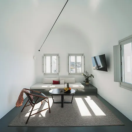 Santonero Akrotírion